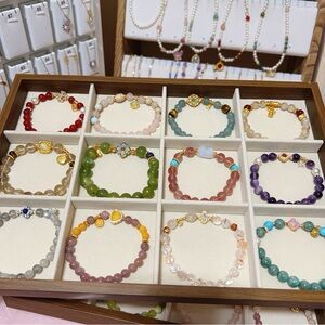 （02-07)Handmade bracelets for live show🖤